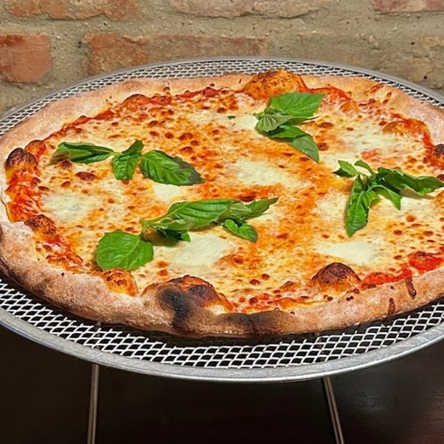 Margo Pizza.